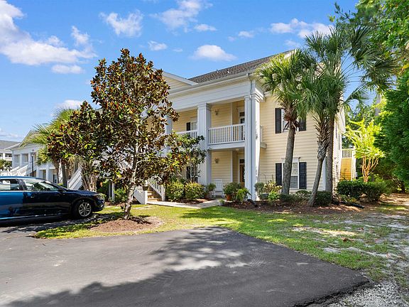 2nd image of 809 Sunswept Ct. #202
