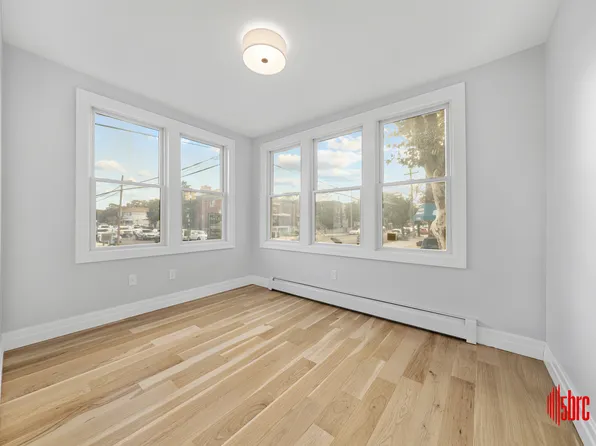 1017 East 92nd Street image 24 of 42