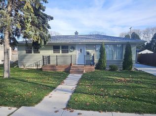 1909 N 27th St, Des Moines, IA 50310