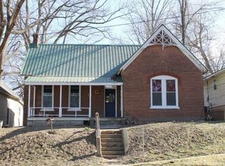 110 W Morgan St, Boonville, MO 65233