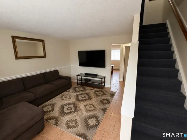 501 Scott Road #24, Waterbury, CT 06705