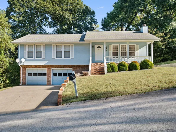 6831 Deerwood Dr, Harrison, TN 37341
