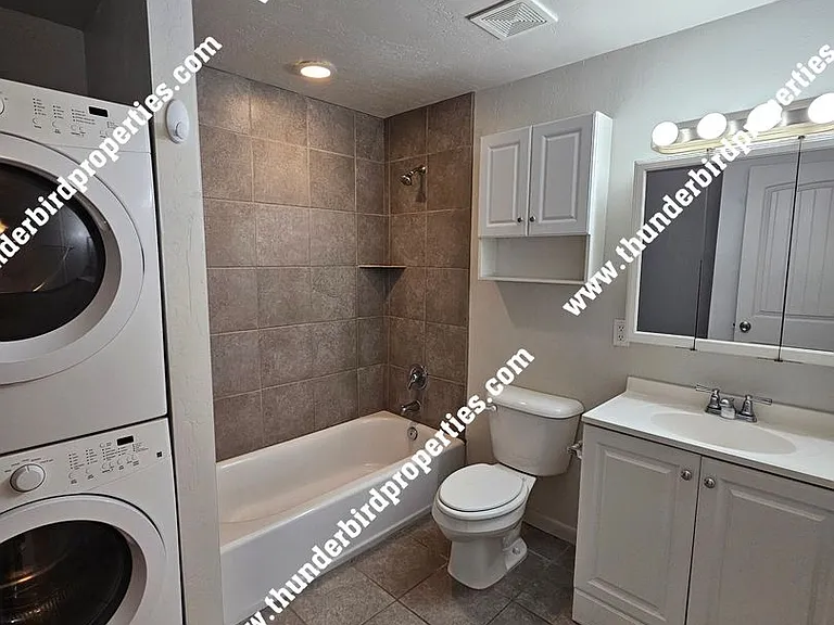 200 Rio Grande Blvd SW — Photo 11