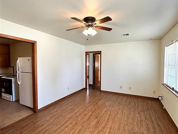 3rd image of 6203 NW Ash Ave