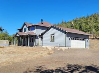 12594 McNeil Creek Rd, Trail, OR 97541