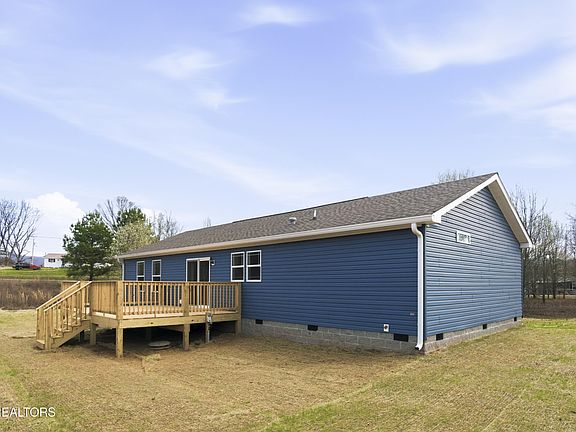 4th image of 2940 Parkview Dr Lot 2