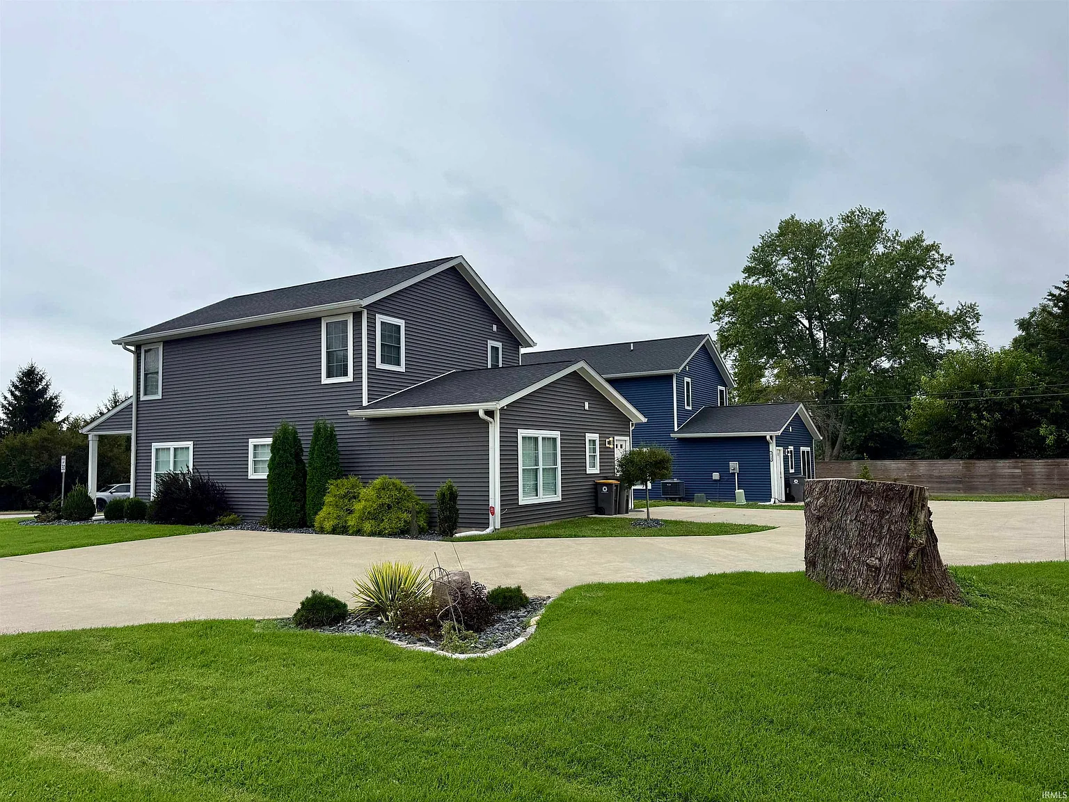 3 bed, 3.5 bath, 1848 sqft, $2,600 — Photo 3