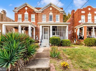1914 Newton St NE, Washington, DC 20018
