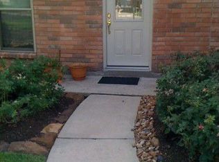 51 Sandpebble Dr, Spring, TX 77381