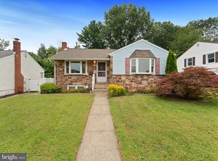 937 N Hills Blvd, Pottstown, PA 19464