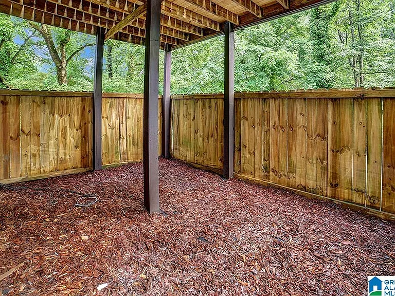 1051 Ivy Creek Trl #1051 — Photo 40