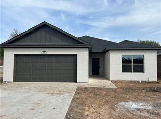 612 N College, West, TX 76691