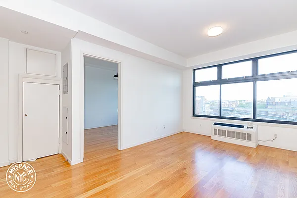 Rented by MySpaceNYC | media 26