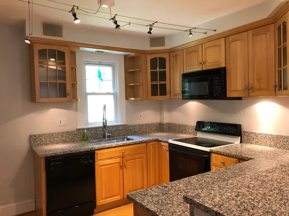 0 Macarthur Blvd, Bethesda, MD 20816