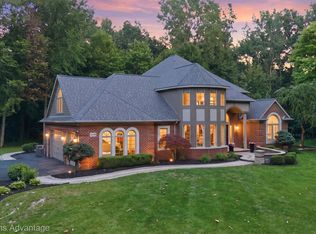 14178 Kenneth Dr, Carleton, MI 48117