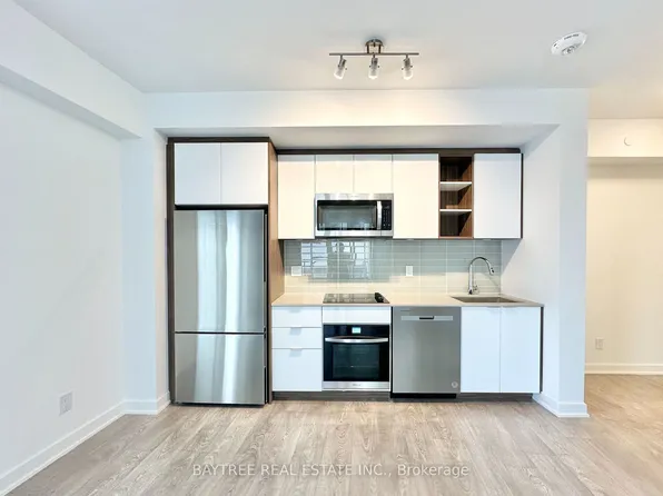 543 Richmond St W, Toronto, ON
