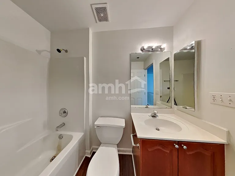 11405 Hawk Roost Ct — Photo 16