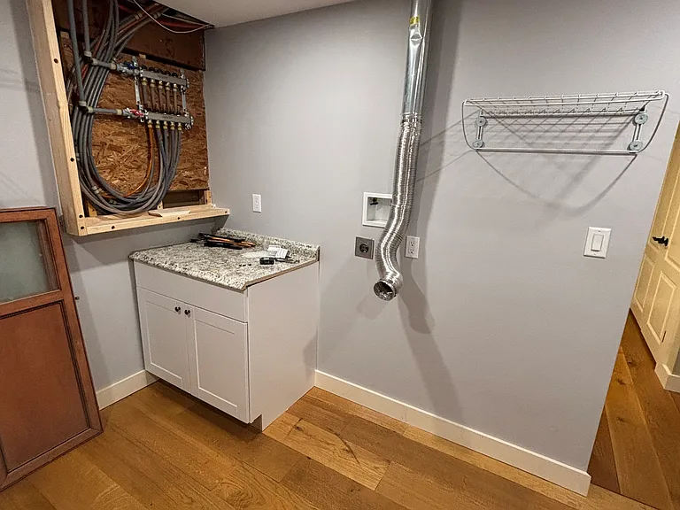 44 Merrill Dr #1 — Photo 4
