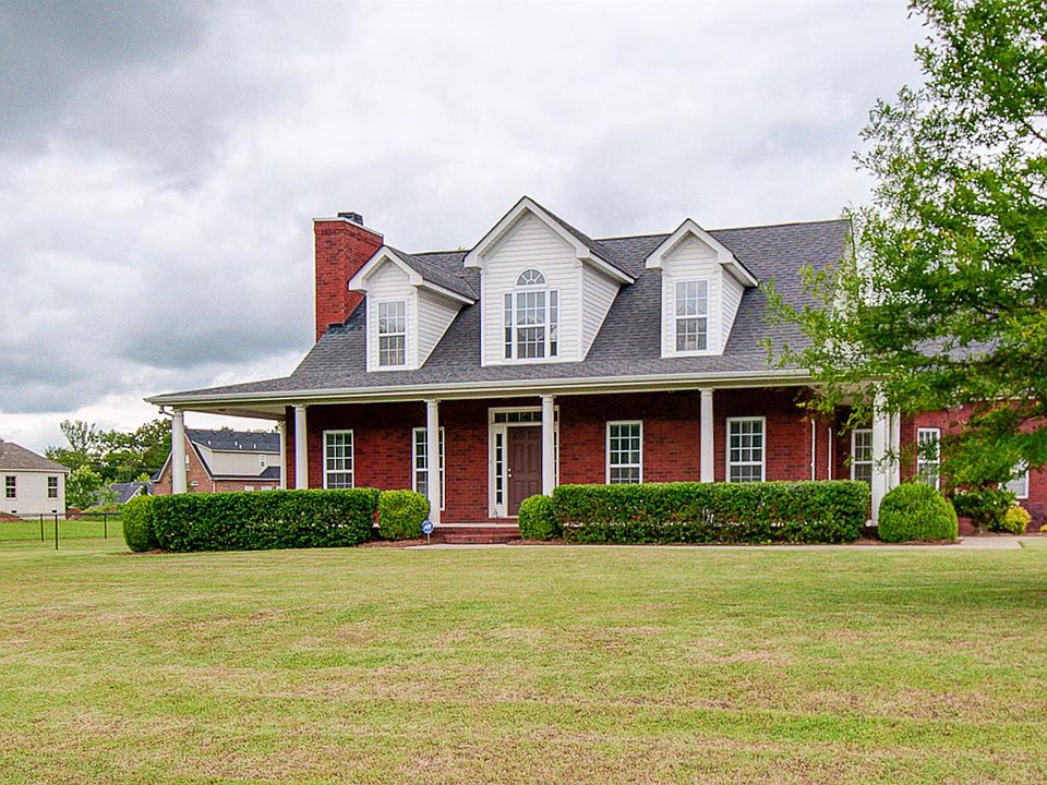 1st image of 2117 Richard Garrett Dr