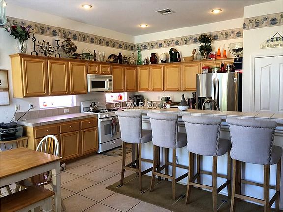 4th image of 8072 Marin Pointe Ave