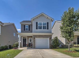 425 Lanyard Ln, Chapin, SC 29036