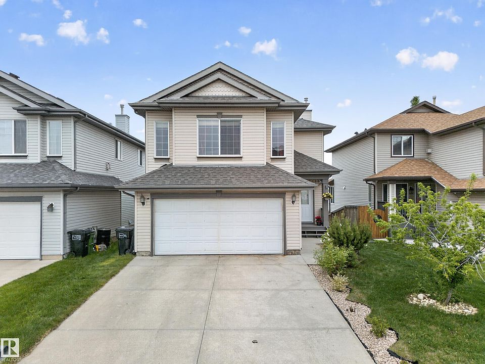 1st image of 2518 33a Ave NW