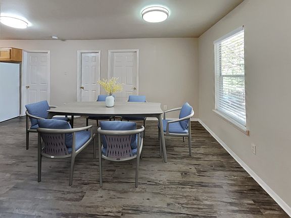 3rd image of 616 W Martin Luther King Dr Unit 604