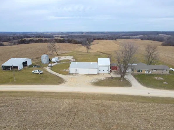 27156 Napa St, Ewing, MO 63440