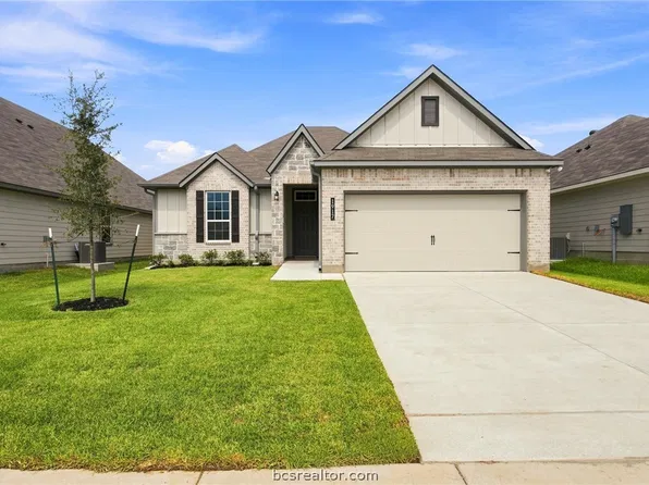 1917 Meridian Ct, Bryan, TX 77807