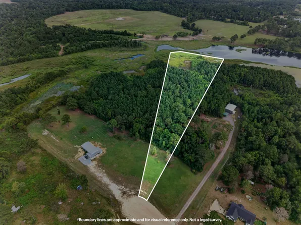 Nhn Boaz Pl, Picayune, MS 39466