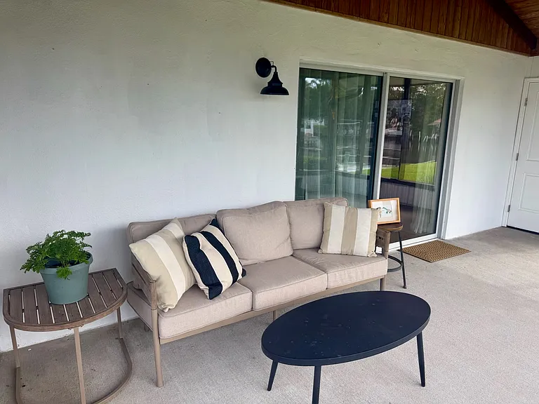 8719 Tahiti Ln — Photo 19