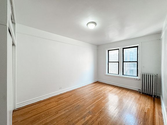 4th image of 134 Haven Ave APT 4B