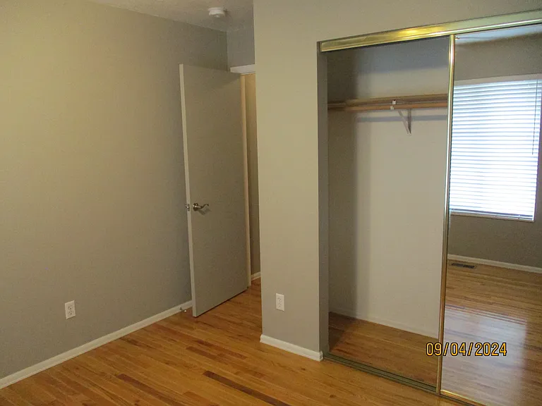 2929 Countryside Ct — Photo 8