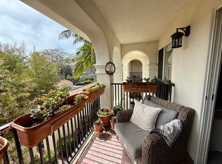 453 Por La Mar Cir, Santa Barbara, CA 93103