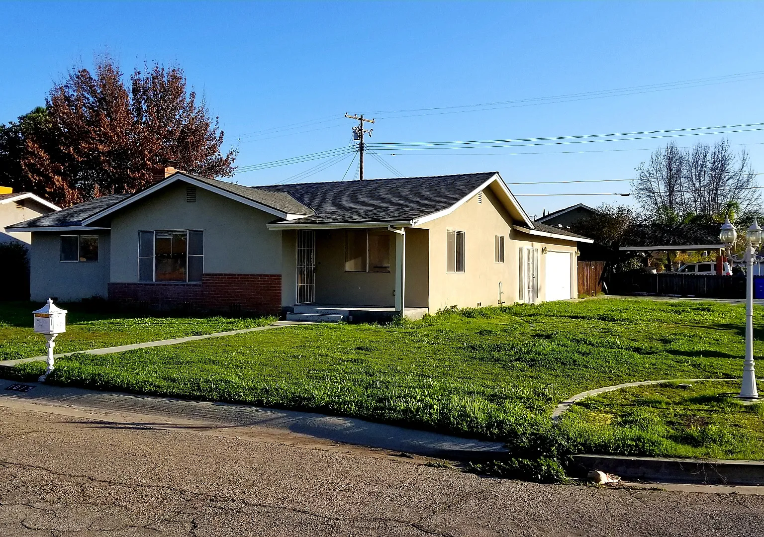1013 East Vandalia Avenue - 1 — Photo 1