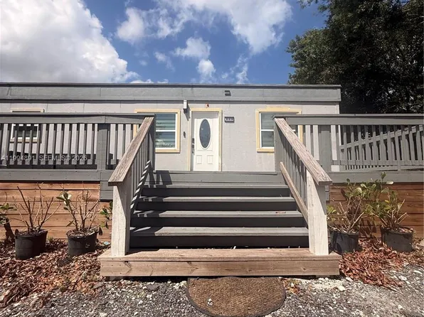 820 N Trebol St, Clewiston, FL 33440