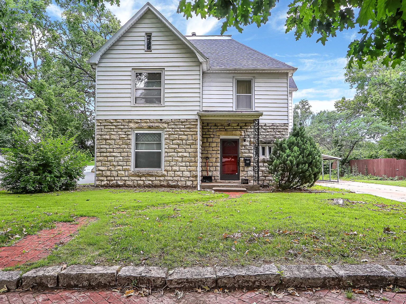 5 bed, 3414 sqft, $2,500 — Photo 1