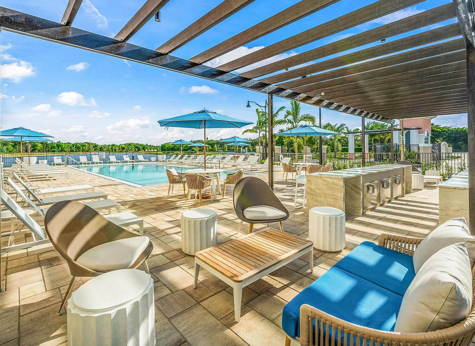 The Reserve at Coconut Point — Photo 4
