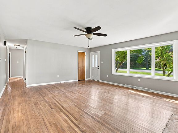 5th image of 2137 Old Philadelphia Pike