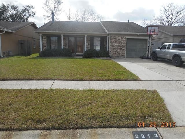 1st image of 2212 Northbrook Dr