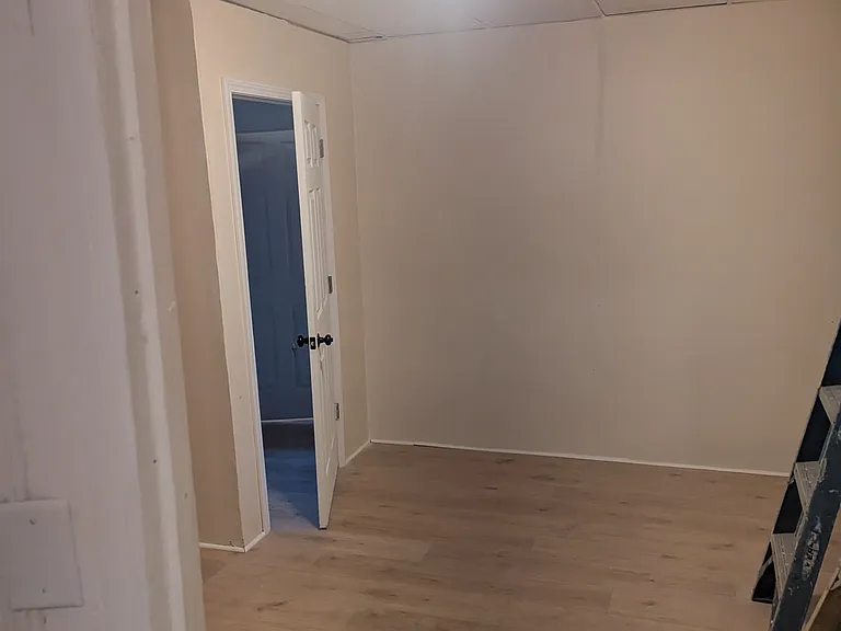 1394 Ross St — Photo 31
