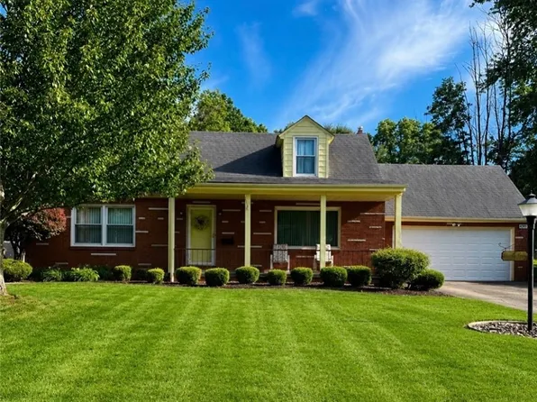4345 Woodleigh Ln, Youngstown, OH 44511