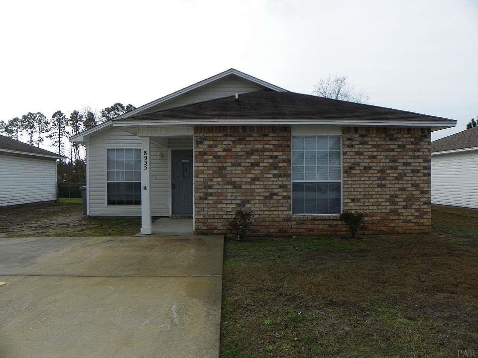 1st image of 8935 Forest Oak Dr