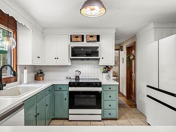 5th image of 536 Ipswich Rd