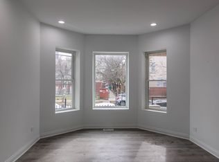 3406 W Lexington St #1, Chicago, IL 60624