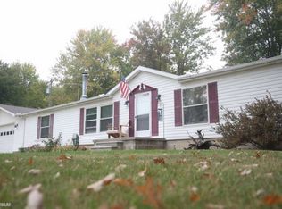 13384 Bryce Rd, Emmett, MI 48022