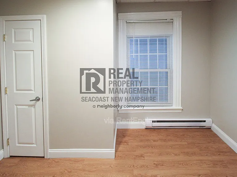 98 Academy St #4 — Photo 11