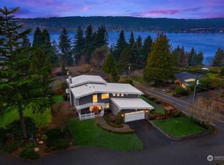 15427 62nd Ave NE, Kenmore, WA