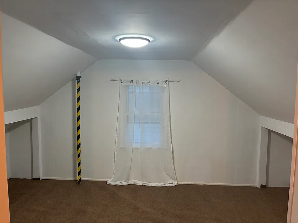 1 Room