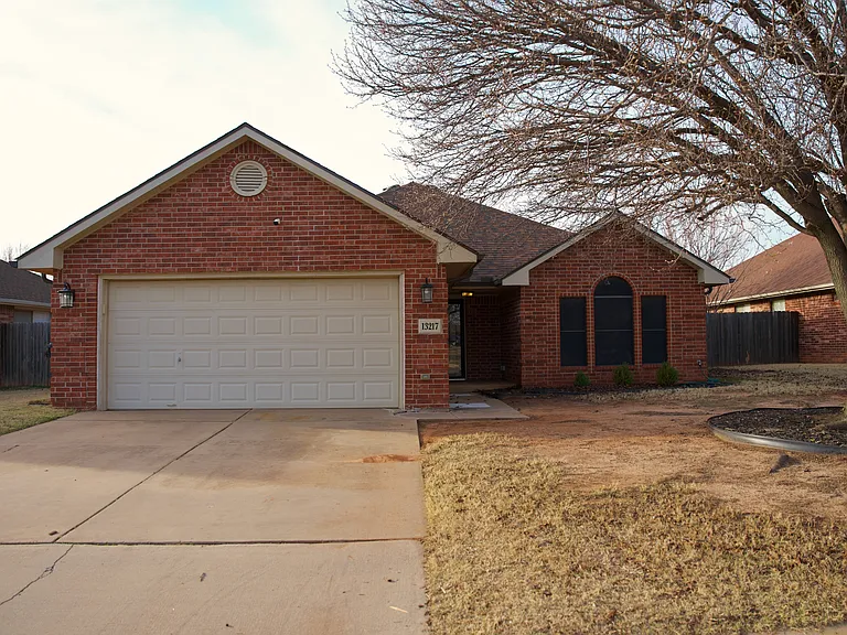 13217 Springcreek Dr — Photo 33